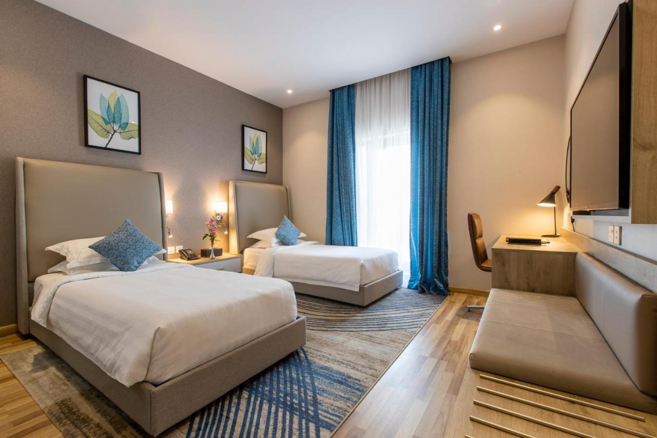 Beata Garden Apartment Ал Хубар Екстериор снимка
