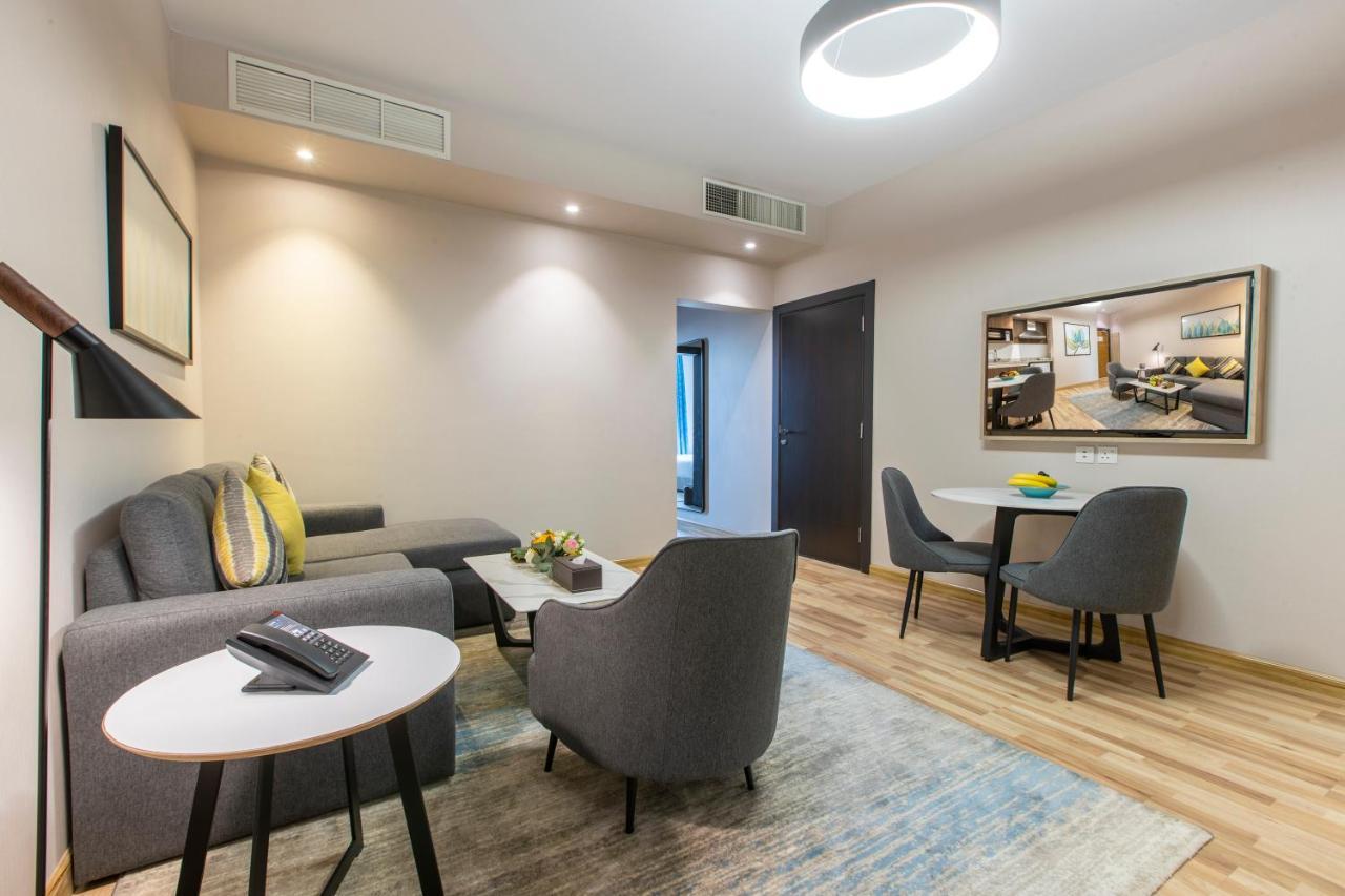 Beata Garden Apartment Ал Хубар Екстериор снимка