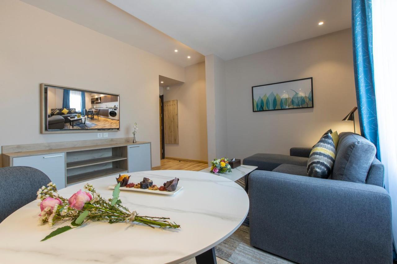 Beata Garden Apartment Ал Хубар Екстериор снимка