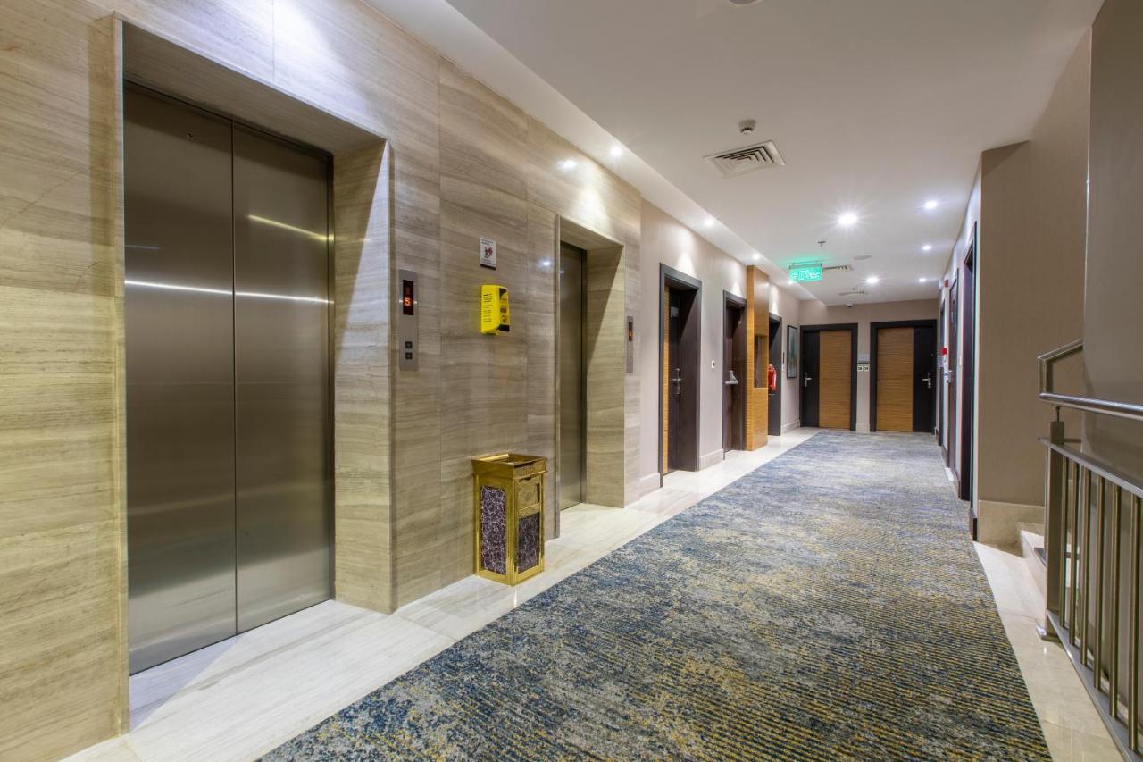 Beata Garden Apartment Ал Хубар Екстериор снимка